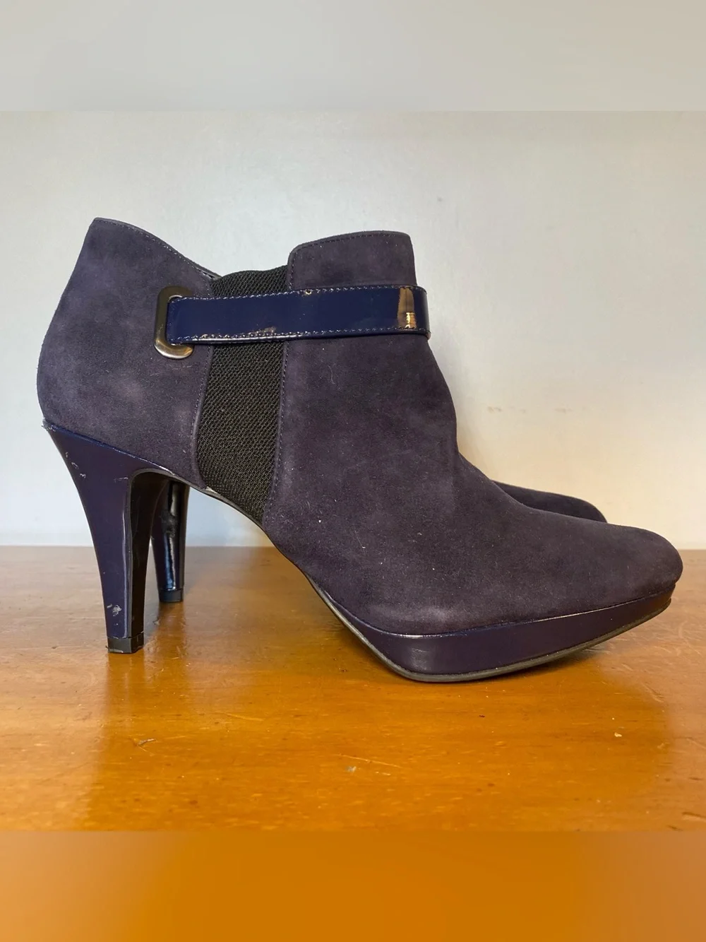 Bandolino Women's 10 Cambria Platform Ankle Booties Navy Blue Suede Stiletto